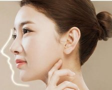 剛滿18歲的女生能去做玻尿酸隆鼻嗎？有什么危害嗎？