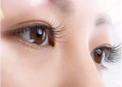 鄭州做開(kāi)眼角會(huì)使眼睛變大嗎？